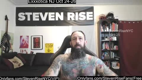 Snapshot of stevenrisenyc chatting on October 4, 11:36 pm StevenRiseNYC online show from October 4, 11:36 pm