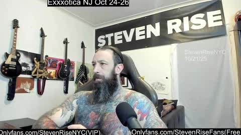 Snapshot of stevenrisenyc chatting on October 21, 12:06 pm StevenRiseNYC online show from October 21, 12:06 pm