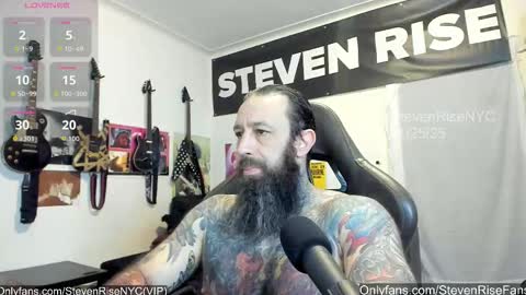 Snapshot of stevenrisenyc chatting on November 25, 12:27 pm StevenRiseNYC online show from November 25, 12:27 pm