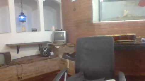 stevenson988 online show from April 15, 11:50 am