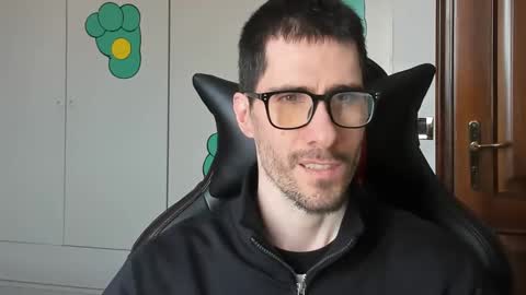 Snapshot of stevex870 chatting on March 3, 1:42 pm Steve online show from March 3, 1:42 pm