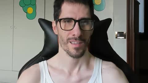 Snapshot of stevex870 chatting on September 13, 7:52 am Steve online show from September 13, 7:52 am