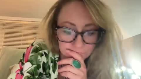 StevieGirl4U online show from October 26, 11:20 pm