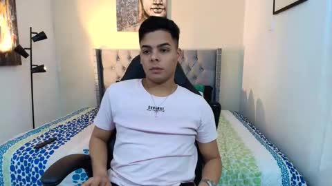 Snapshot of stewart_mateo_ chatting on October 19, 2:12 am stewart online show from October 19, 2:12 am