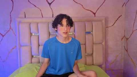 Sthepano  online show from March 21, 3:22 am