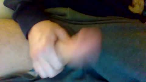 Snapshot of stickylittletoes chatting on March 18, 8:39 am Wakeandbaked online show from March 18, 8:39 am