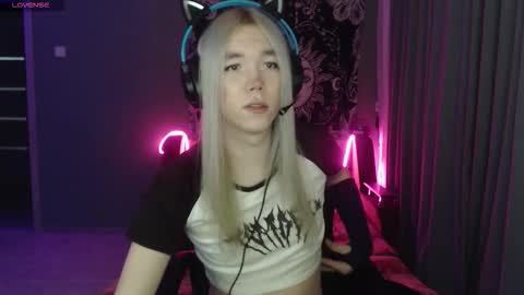 Steve online show from February 27, 5:46 pm