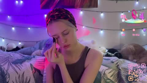 stillsweety online show from March 29, 12:49 pm