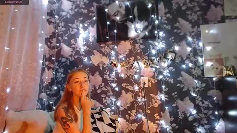 Catalina online show from December 19, 12:56 am