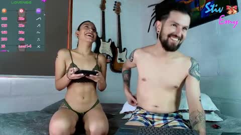 emi and stiv online show from December 12, 8:10 pm