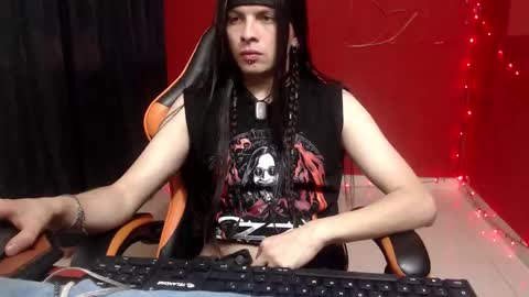 Snapshot of stivnhot chatting on February 22, 4:02 am stivnhot online show from February 22, 4:02 am