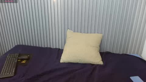 Stiwen online show from April 15, 7:58 pm