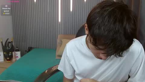 Stiwen online show from May 9, 1:16 pm