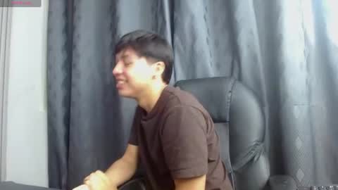 Snapshot of stiwentwink chatting on July 11, 1:14 pm Stiwen online show from July 11, 1:14 pm
