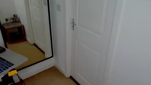 stockings_stockings online show from March 16, 5:50 pm