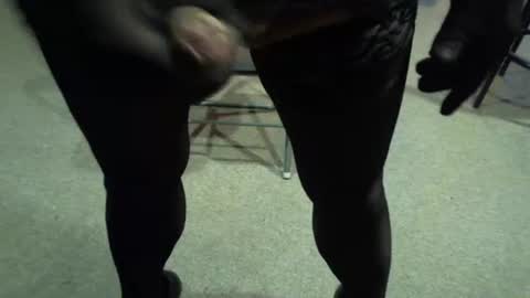 Stockingslegsss online show from May 20, 6:36 pm