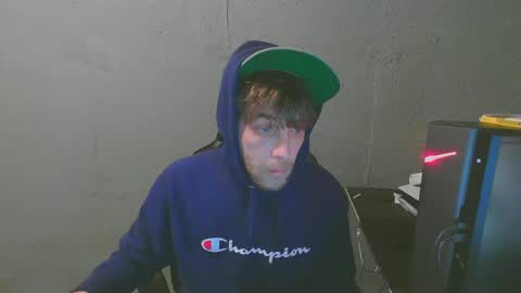 Snapshot of stonedpanda77 chatting on February 2, 9:02 pm stonedpanda77 online show from February 2, 9:02 pm