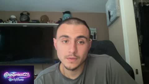 Snapshot of stoner394 chatting on May 4, 2:40 am stoner394 online show from May 4, 2:40 am