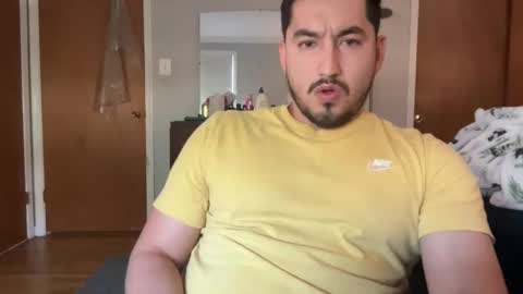 Snapshot of stonerfit chatting on March 3, 7:17 pm StonerFit online show from March 3, 7:17 pm