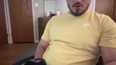 Snapshot of stonerfit chatting on March 11, 2:43 am StonerFit online show from March 11, 2:43 am