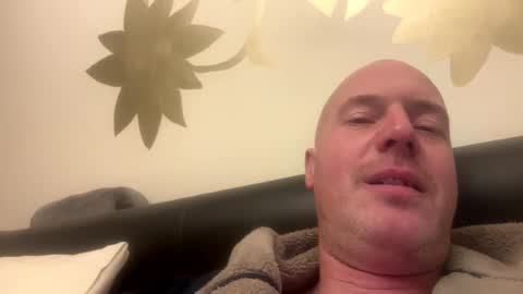 Stoodley22 online show from December 5, 6:11 pm