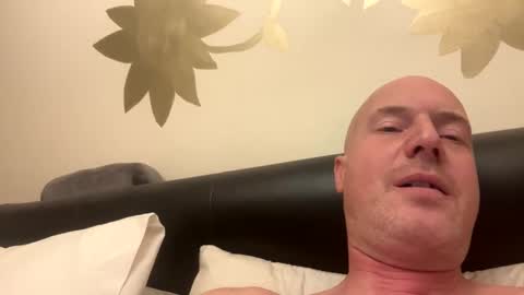 Stoodley22 online show from December 9, 4:05 pm