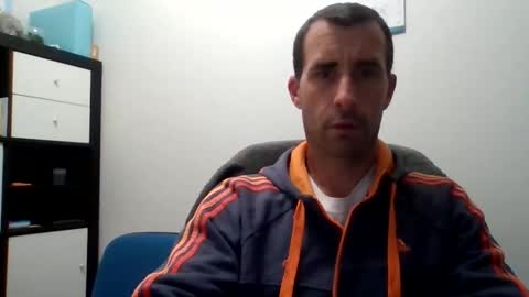 Snapshot of storanex chatting on November 20, 9:25 pm storanex online show from November 20, 9:25 pm