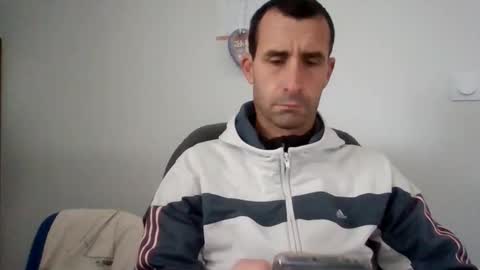 Snapshot of storanex chatting on December 19, 10:33 am storanex online show from December 19, 10:33 am