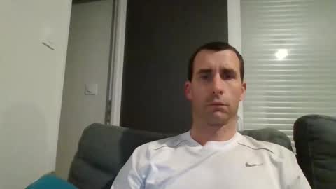 Snapshot of storanex chatting on February 18, 8:16 pm storanex online show from February 18, 8:16 pm