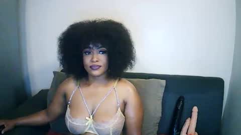 Snapshot of stormie955 chatting on January 23, 1:19 am stormie955 online show from January 23, 1:19 am