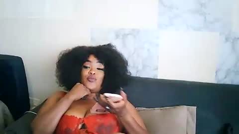 Snapshot of stormie955 chatting on February 7, 4:59 am stormie955 online show from February 7, 4:59 am