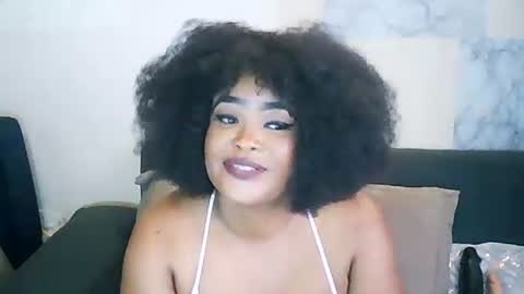 Snapshot of stormie955 chatting on February 21, 5:56 am stormie955 online show from February 21, 5:56 am