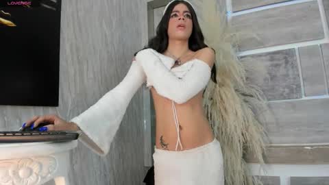 stormluna_22 online show from January 18, 1:48 pm