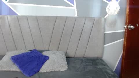stormy_hot1 online show from July 10, 12:19 pm