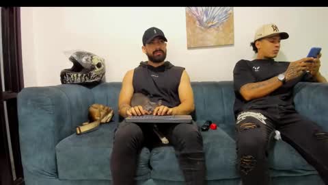 straight__friends online show from September 18, 2:08 pm