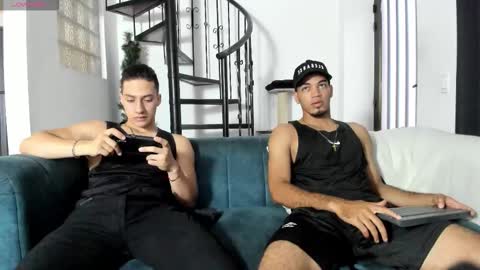 straight__friends online show from January 5, 9:07 pm