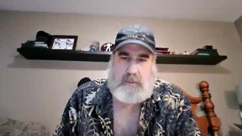 Straightbear4you online show from January 8, 8:16 am