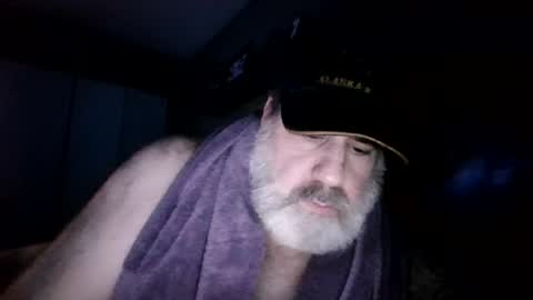 Straightbear4you online show from June 24, 9:52 am