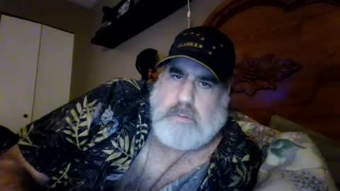Straightbear4you online show from June 29, 10:15 am