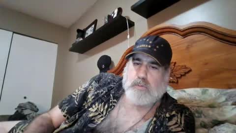 Straightbear4you online show from July 9, 4:16 am