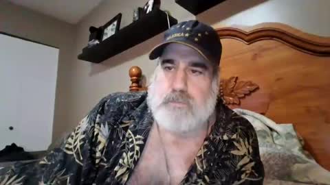 Straightbear4you online show from July 16, 7:47 am