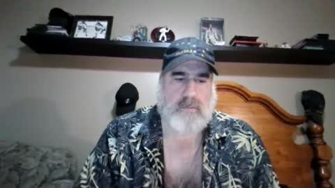 Straightbear4you online show from July 18, 7:45 am