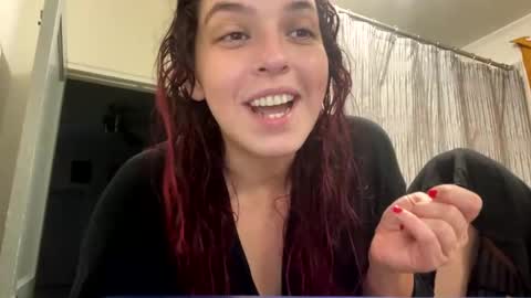 lucille beatrice luficer call me lucy online show from December 25, 4:33 am