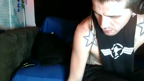 Snapshot of straitpipermann22 chatting on January 10, 8:38 am straitpipermann22 online show from January 10, 8:38 am