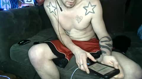 Snapshot of straitpipermann22 chatting on January 31, 10:19 pm straitpipermann22 online show from January 31, 10:19 pm