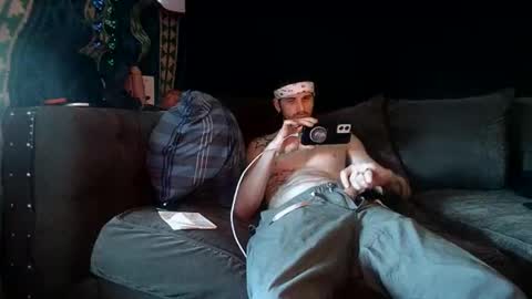 Snapshot of straitpipermann22 chatting on February 9, 9:08 pm straitpipermann22 online show from February 9, 9:08 pm