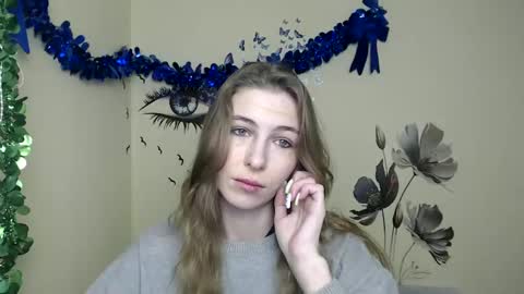Snapshot of stranger_giirl chatting on January 4, 1:10 pm Amalia online show from January 4, 1:10 pm