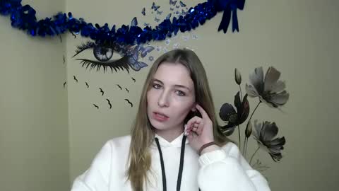 Snapshot of stranger_giirl chatting on January 11, 1:53 pm Amalia online show from January 11, 1:53 pm