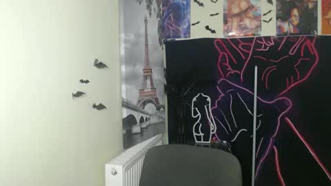 Amalia online show from November 22, 7:18 am