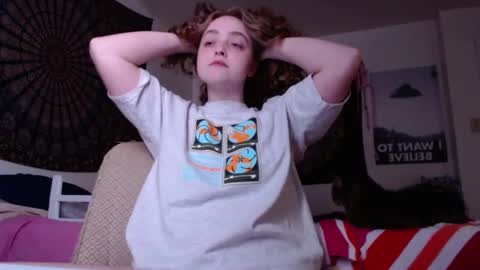 Strawberrylotsacake online show from February 27, 5:35 pm